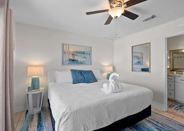 West With Pool And Access * Gulf Shores