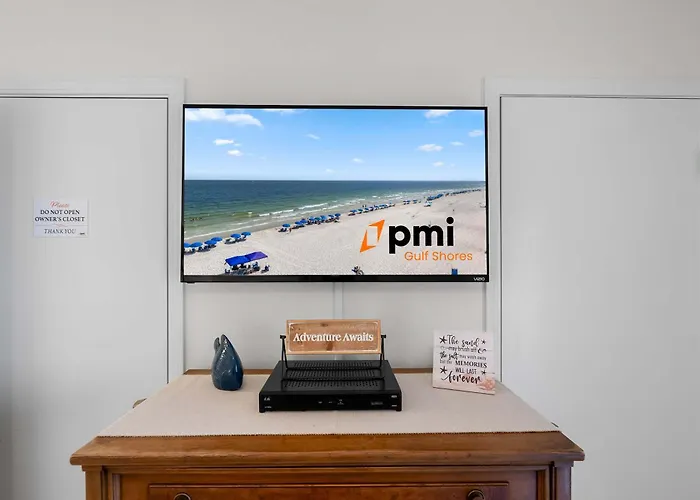 West With Pool And Access * Gulf Shores