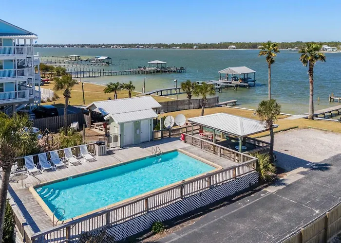 West With Pool And Access * Gulf Shores